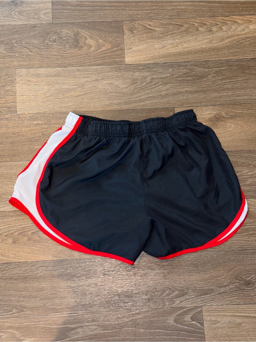 Nike Dri-Fit Women’s Lined Running Shorts Black, Red and White Size Large - Picture 2 of 3
